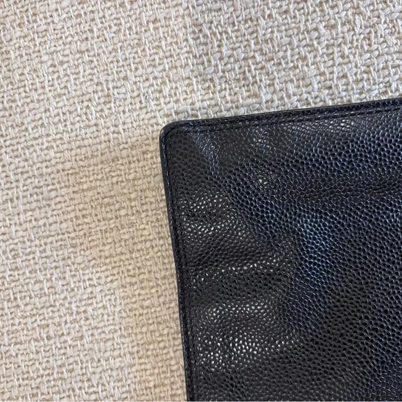 Authentic CHANEL black caviar wooden handle black caviar leather satchel - Picture 13 of 14